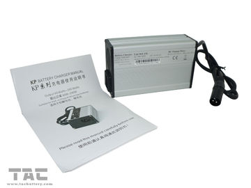 Pengisi Daya Charger Baterai IEC Aluminium untuk Paket Baterai LiFePO4 24V / 36V